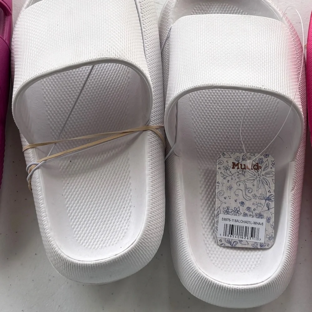 Bundle of 3 Comfortable Slide Sandals in Pink, Magenta, and White - Picture 6 of 10